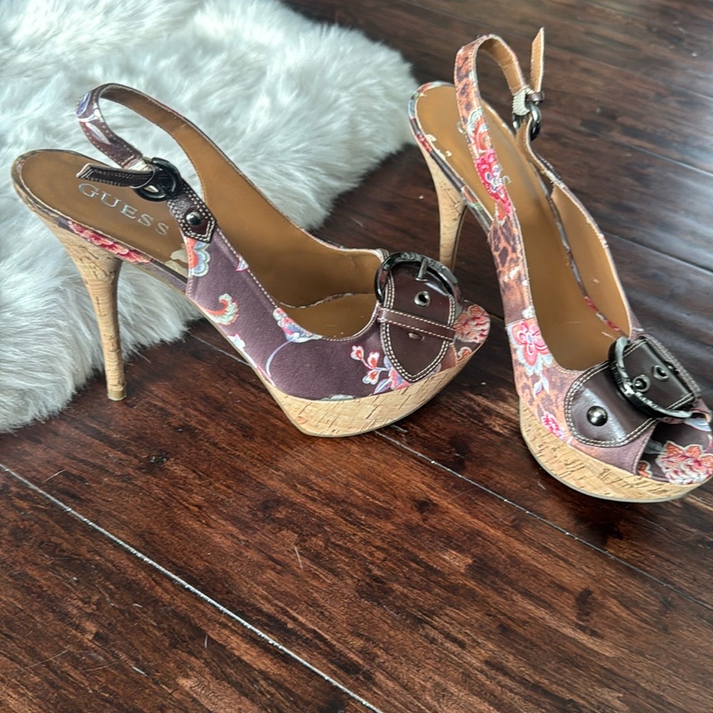 Guess high heel sandals